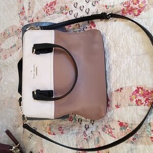 Kate Spade Jackson Street Hayley crossbody.